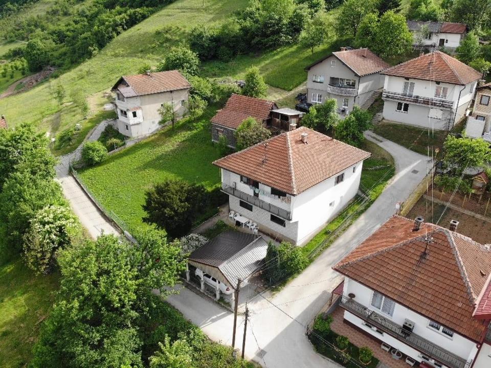 Comfort House Near Pyramides Visoko Exterior foto